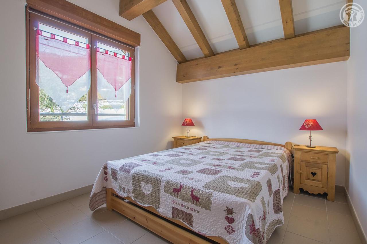 Gites De La Bresse Saint-Georges-Des-Hurtieres Dış mekan fotoğraf